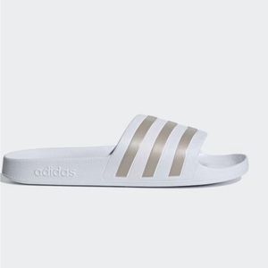 ADILETTE AQUA SLIDES